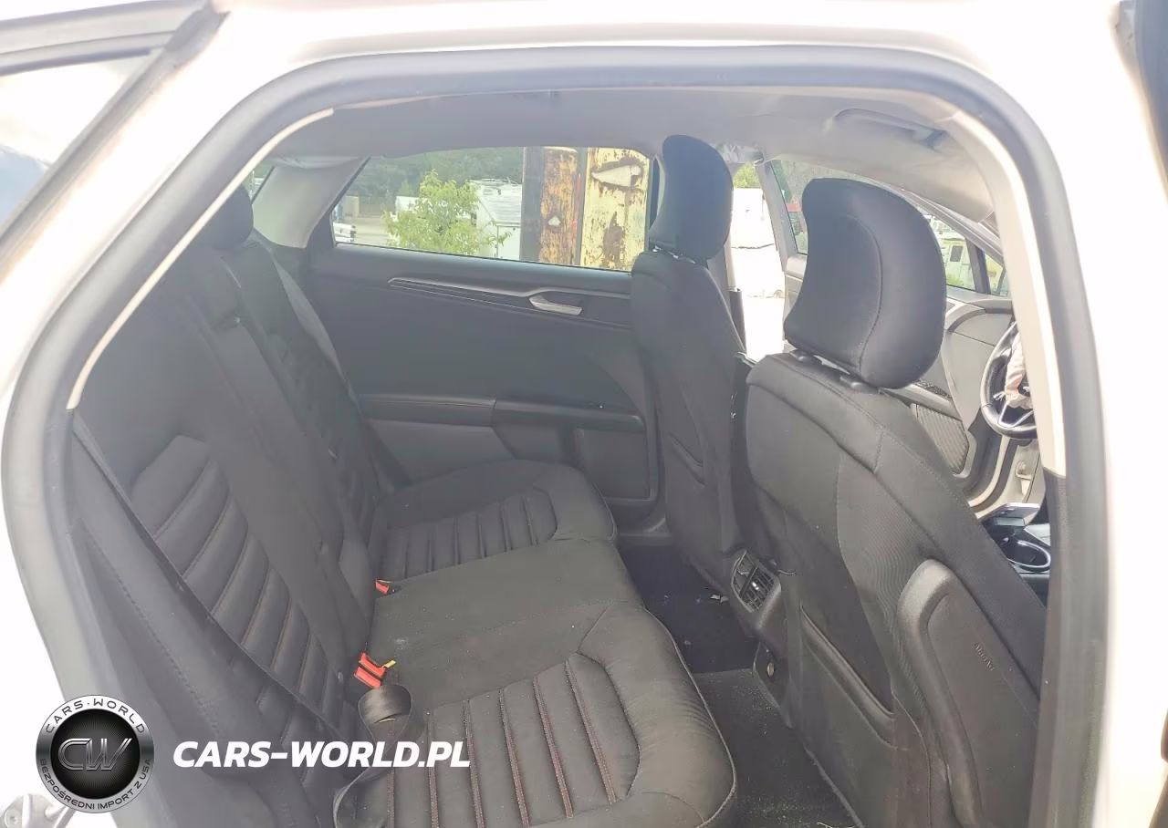 2016 Ford Fusion Se VIN:3FA6P0H77GR180195 - 10