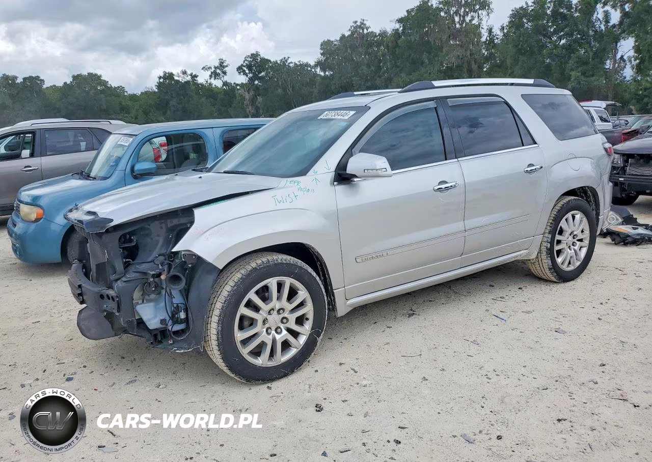 2015 GMC Acadia Denali – zdjęcie 1 z 14