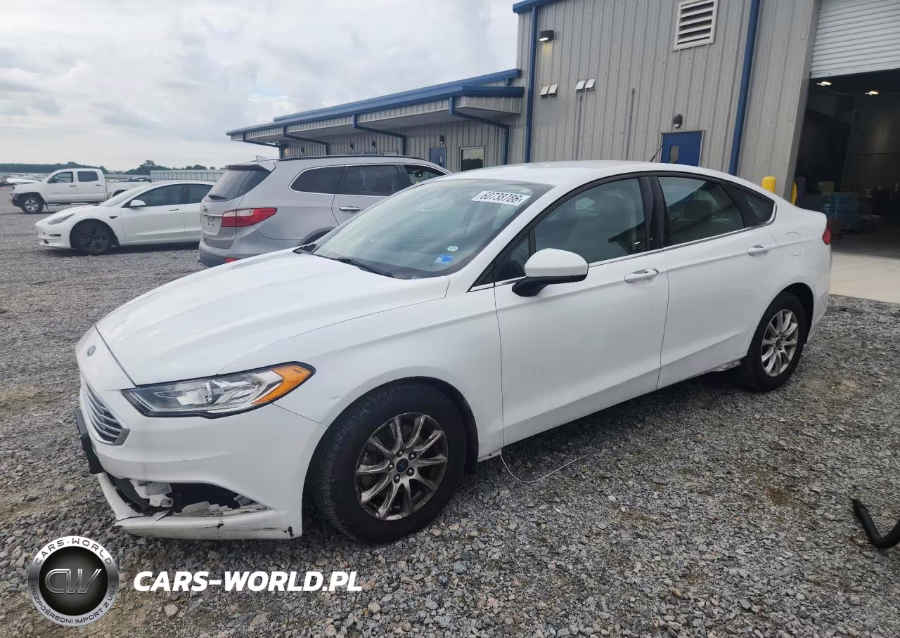 2017 Ford Fusion S – zdjęcie 1 z 12