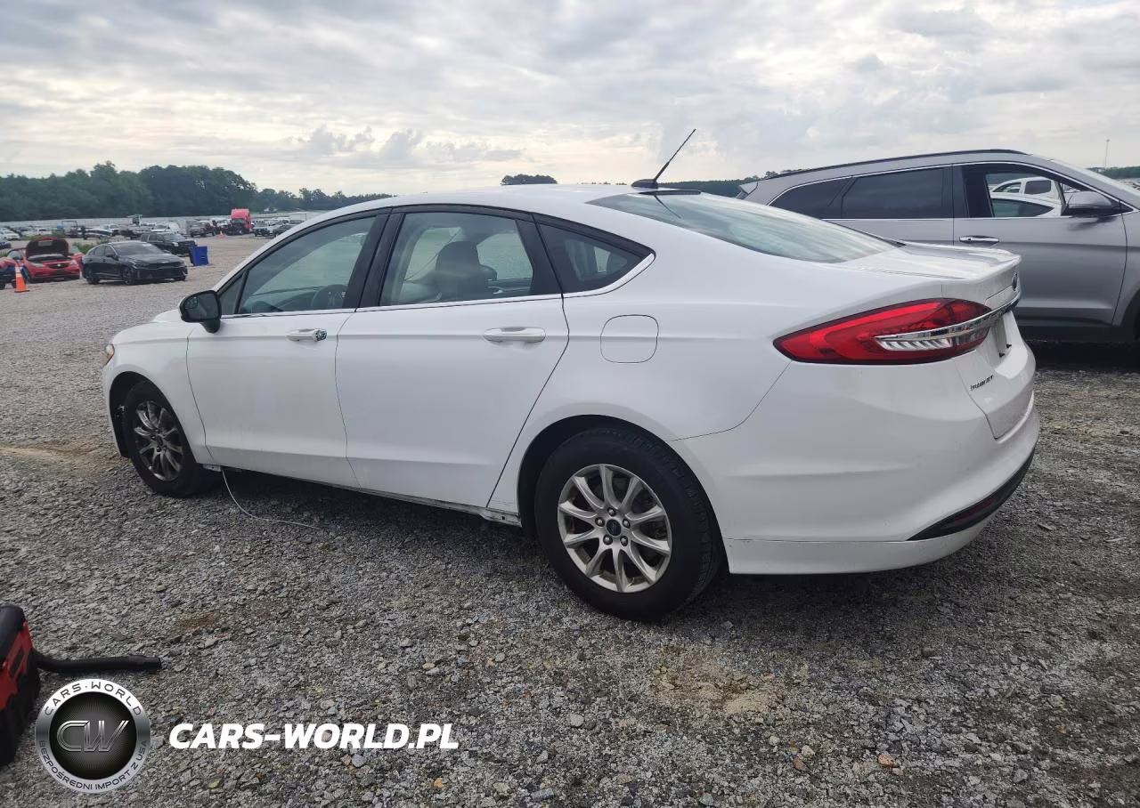 2017 Ford Fusion S VIN:3FA6P0G77HR358156 - 2