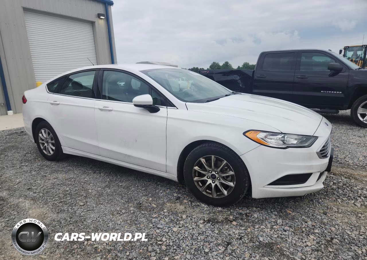 2017 Ford Fusion S VIN:3FA6P0G77HR358156 - 4