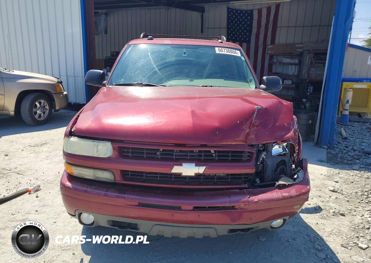 2004 Chevrolet Suburban K1500 VIN:3GNFK16Z44G143705 - 5