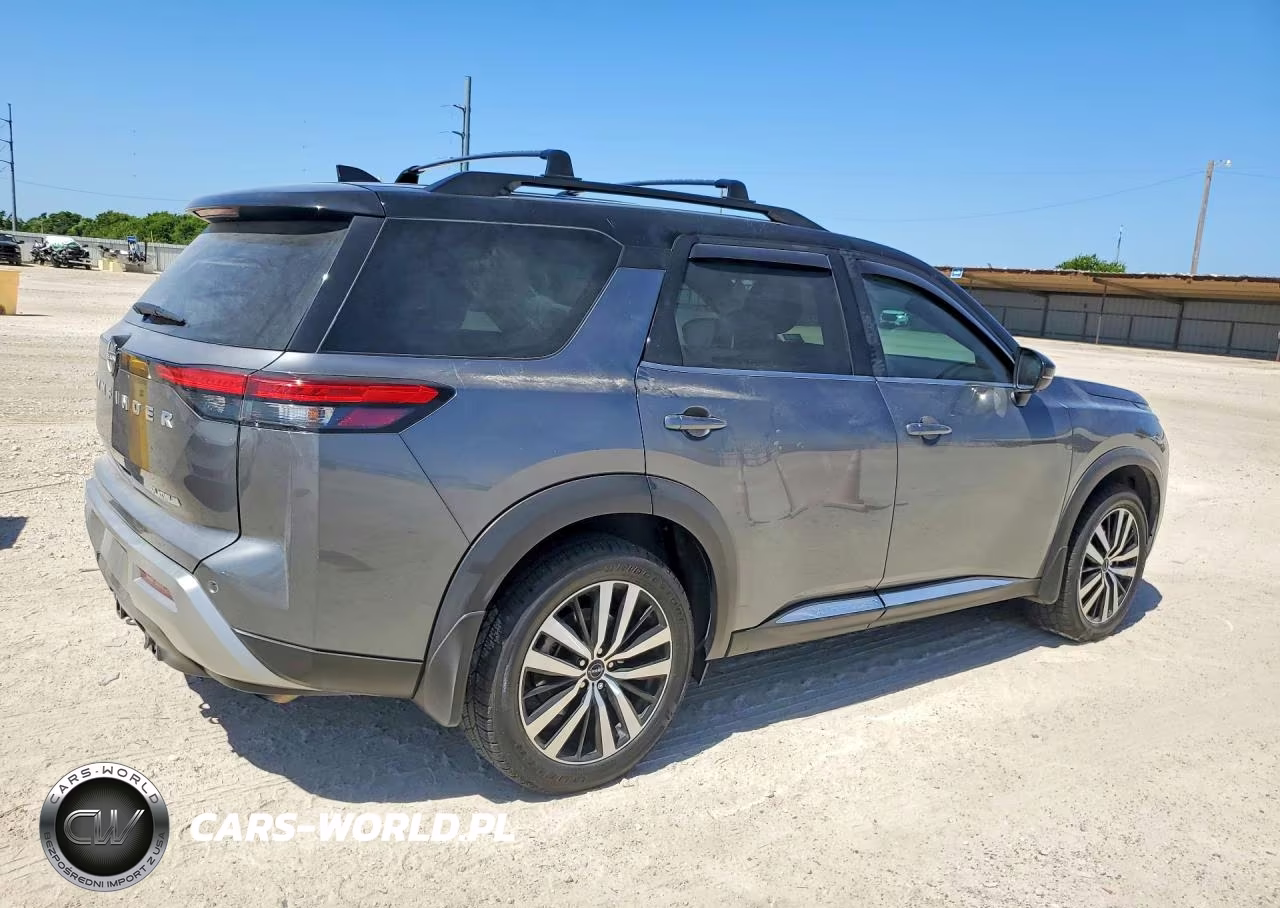 2023 Nissan Pathfinder Platinum VIN:5N1DR3DH1PC272246 - 3