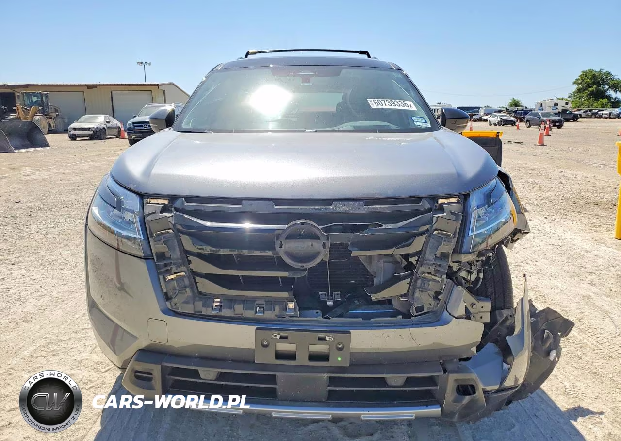 2023 Nissan Pathfinder Platinum VIN:5N1DR3DH1PC272246 - 5