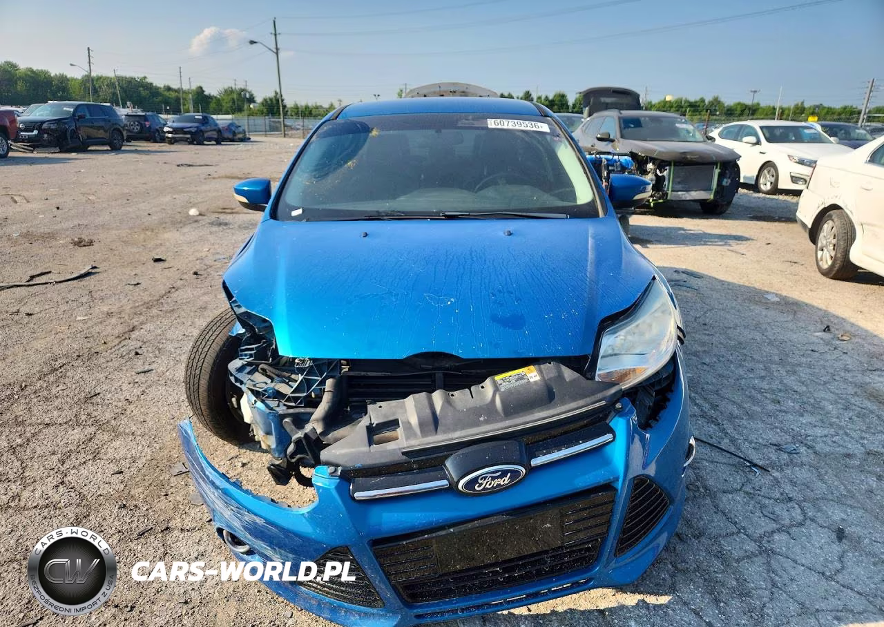 2014 Ford Focus Se VIN:1FADP3F28EL115206 - 5
