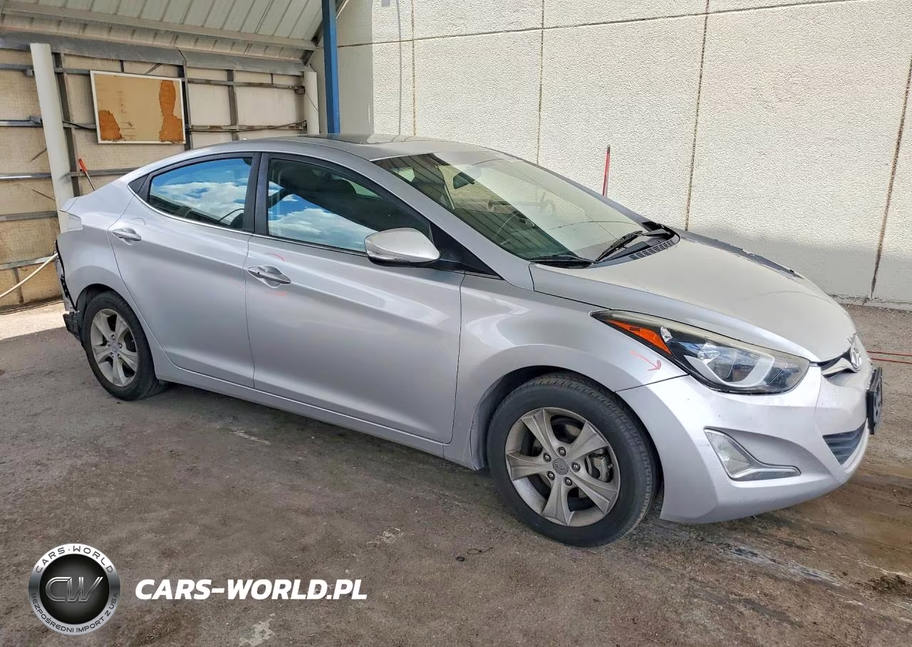 2016 Hyundai Elantra Value Edition VIN:5NPDH4AE4GH753247 - 4