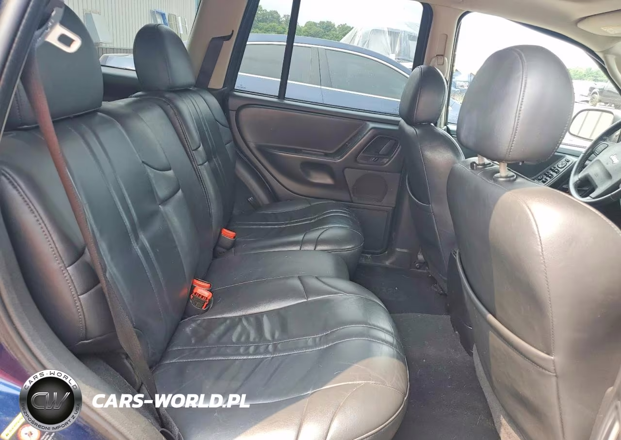 2003 Jeep Grand Cherokee Laredo VIN:1J8GW48N23C554267 - 11