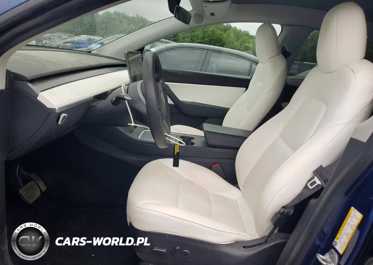 2021 Tesla Model Y VIN:5YJYGAEE0MF179642 - 7