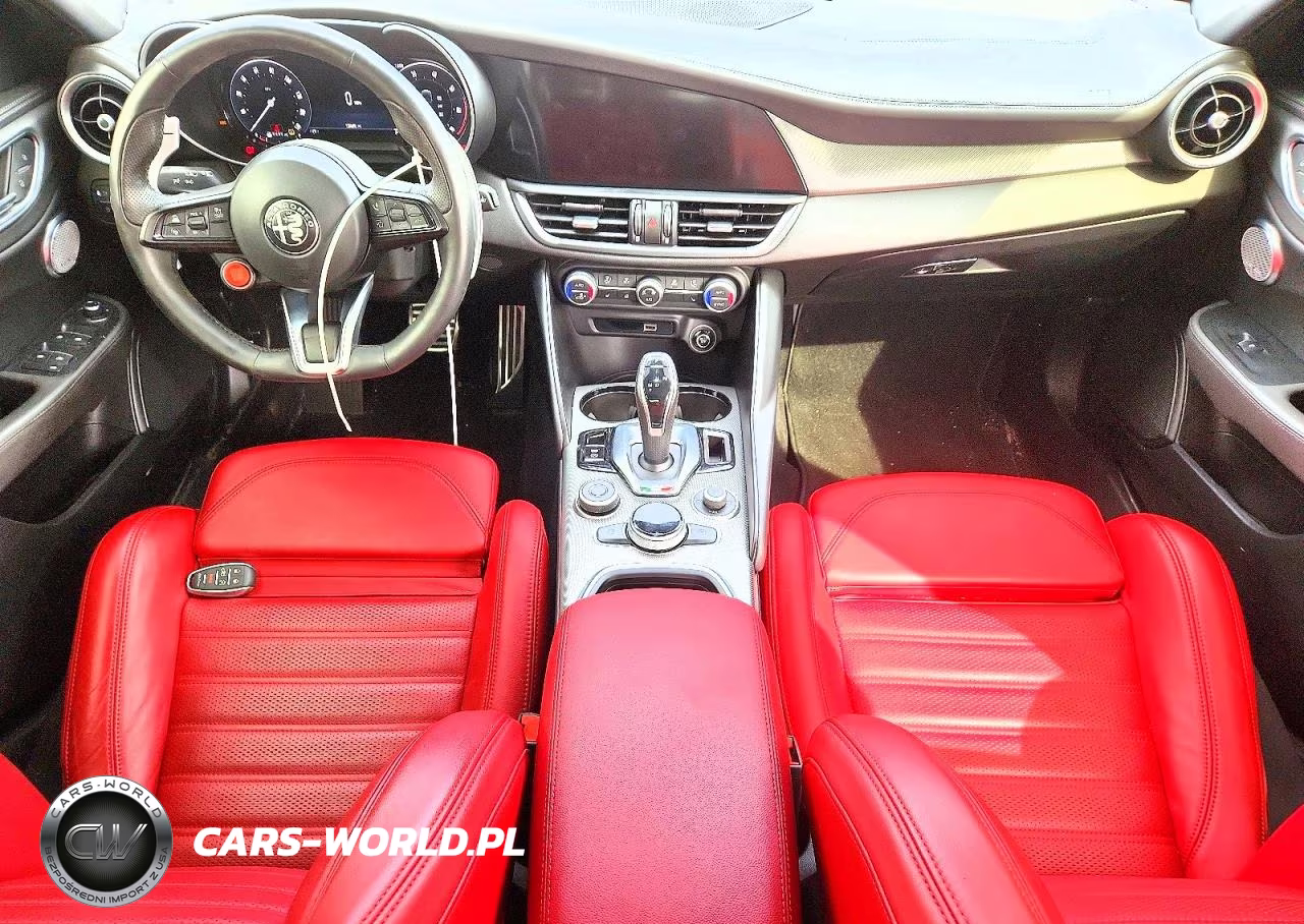 2024 Alfa Romeo Giulia Ti VIN:ZARFANBN4R7681299 - 8