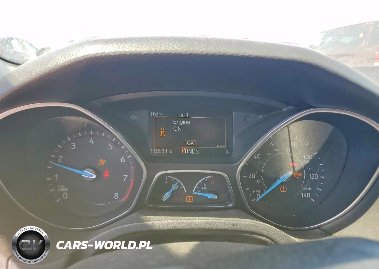 2015 Ford Focus Se VIN:1FADP3K23FL255851 - 9