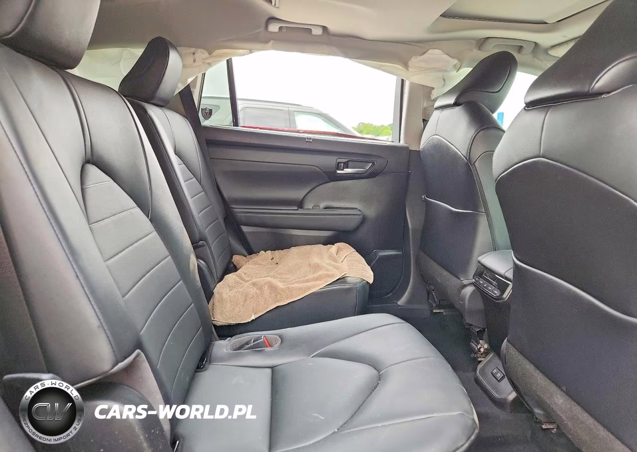 2020 Toyota Highlander Xle VIN:5TDGZRBH1LS047292 - 11
