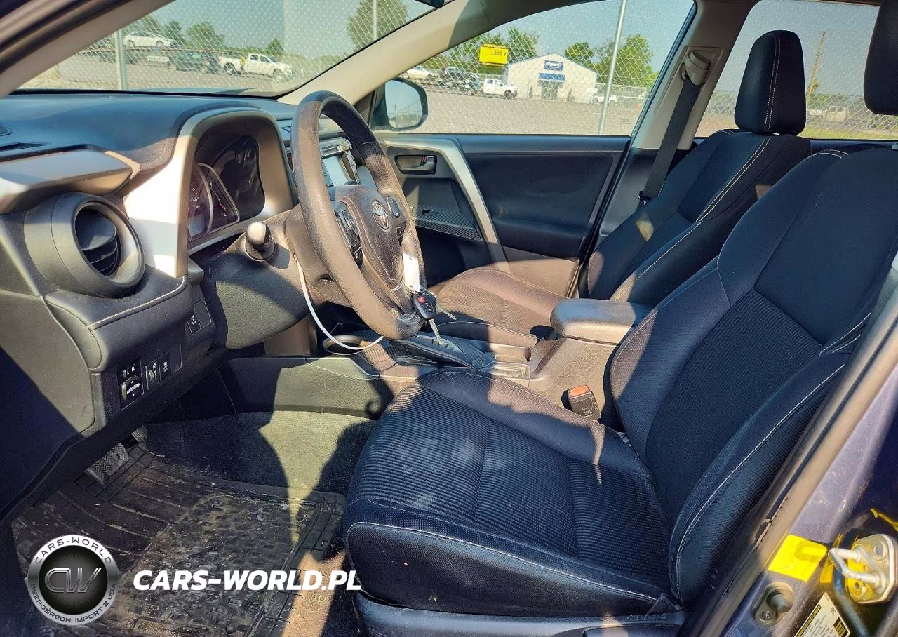 2013 Toyota Rav4 Xle VIN:2T3RFREV7DW111810 - 7