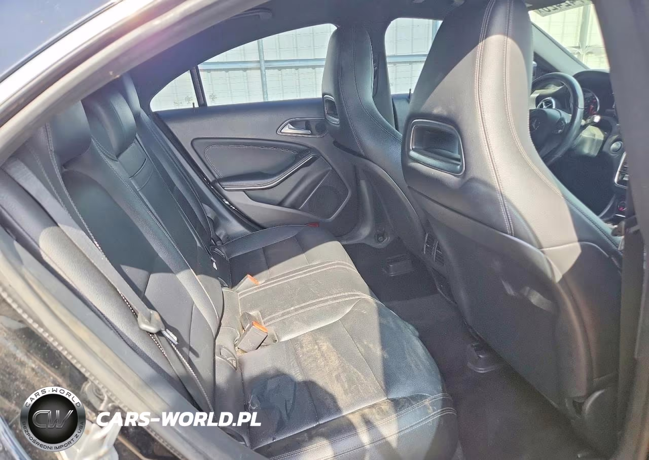 2018 Mercedes-Benz Cla 250 VIN:WDDSJ4EB8JN602100 - 10