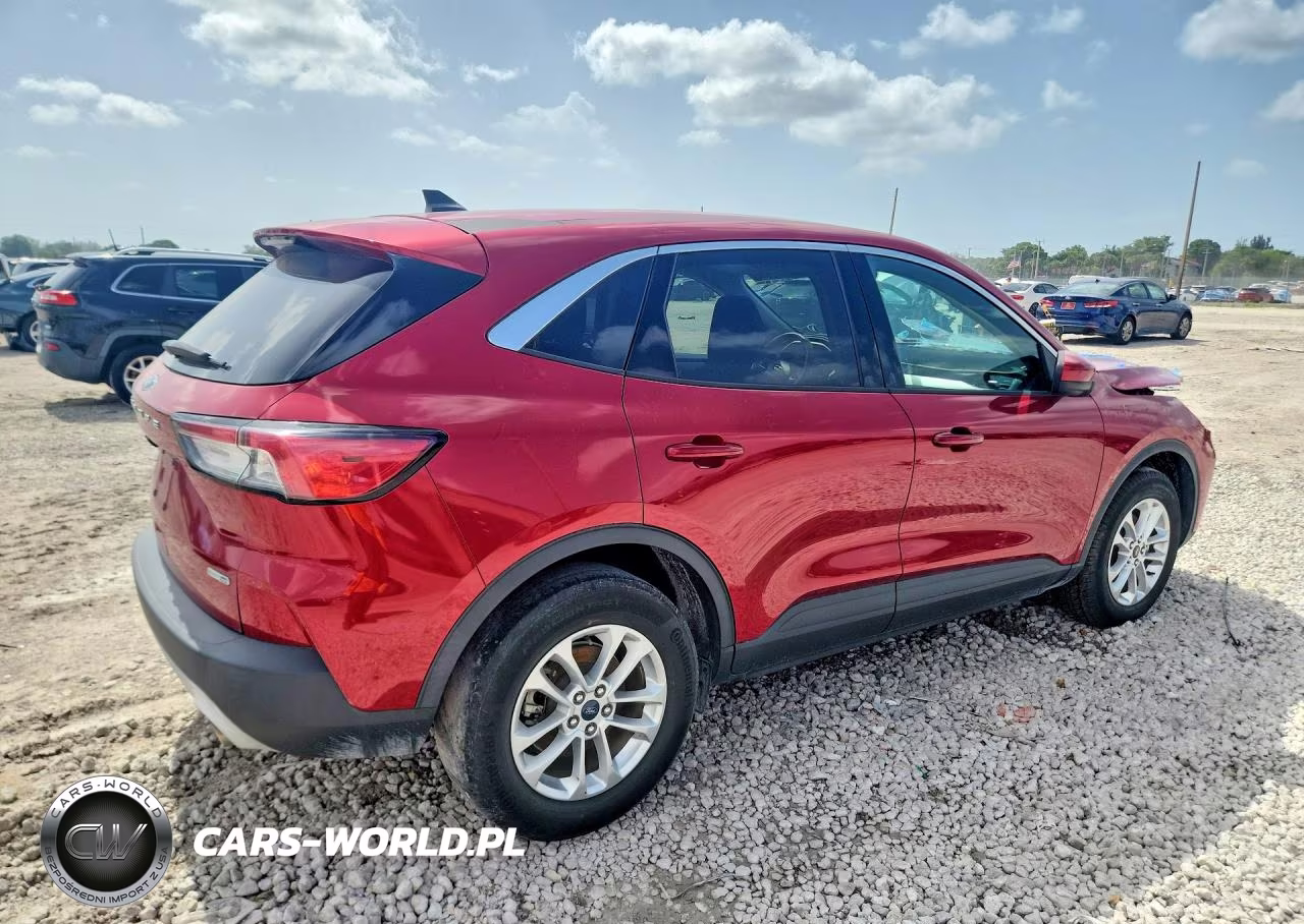 2020 Ford Escape Se VIN:1FMCU9G69LUB31954 - 3