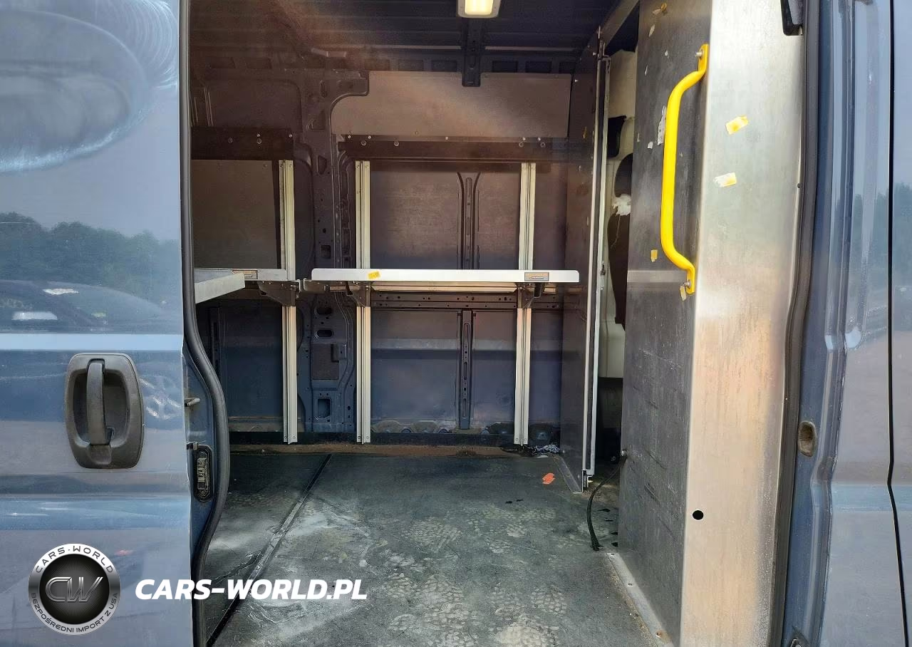 2019 Ram Promaster 3500 3500 High VIN:3C6URVJG1KE551796 - 11