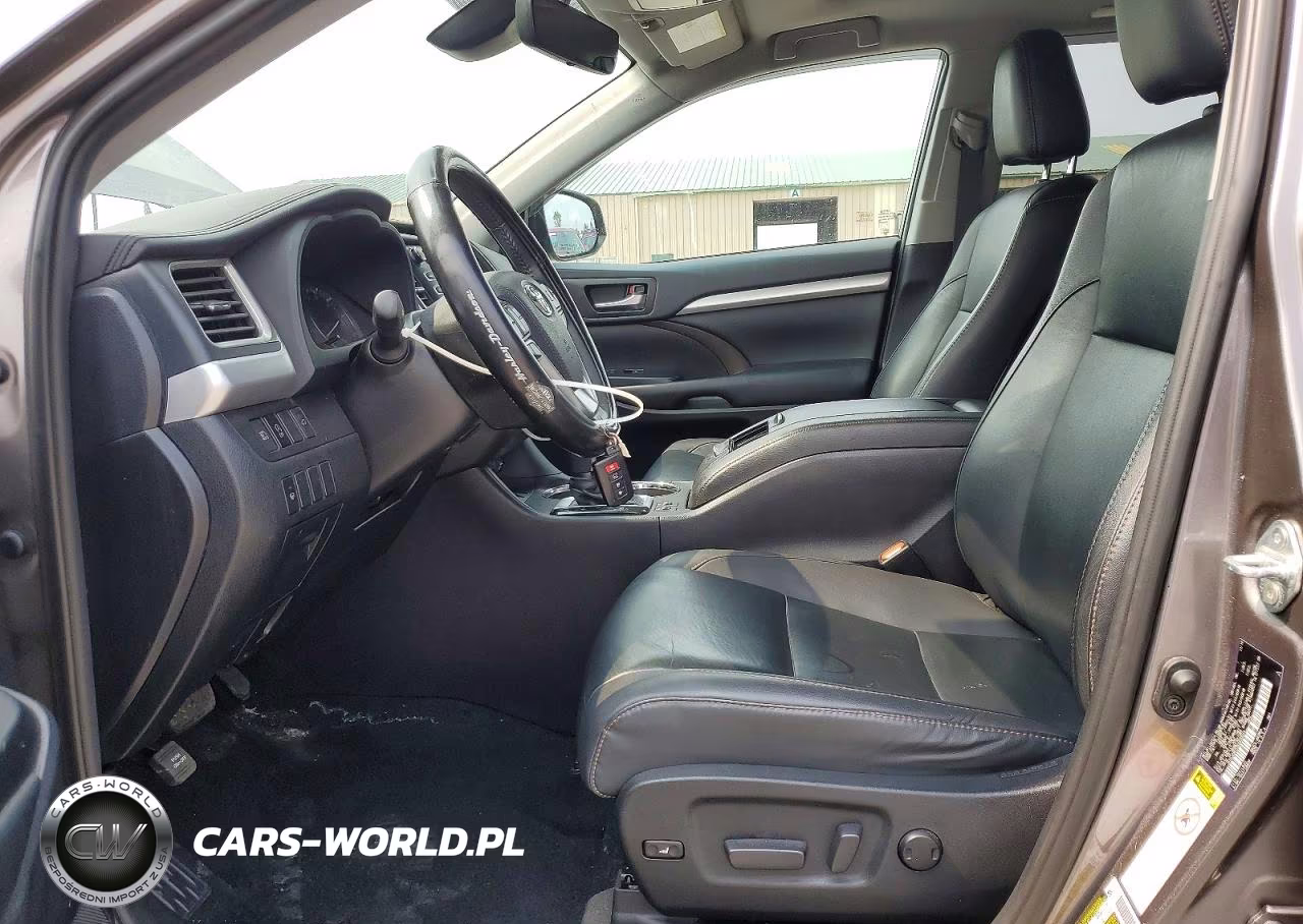 2019 Toyota Highlander Xle VIN:5TDJZRFH7KS630044 - 7