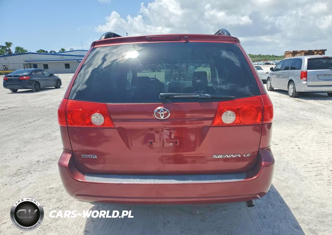 2010 Toyota Sienna Le 7-Passenger VIN:5TDKK4CC3AS323506 - 6