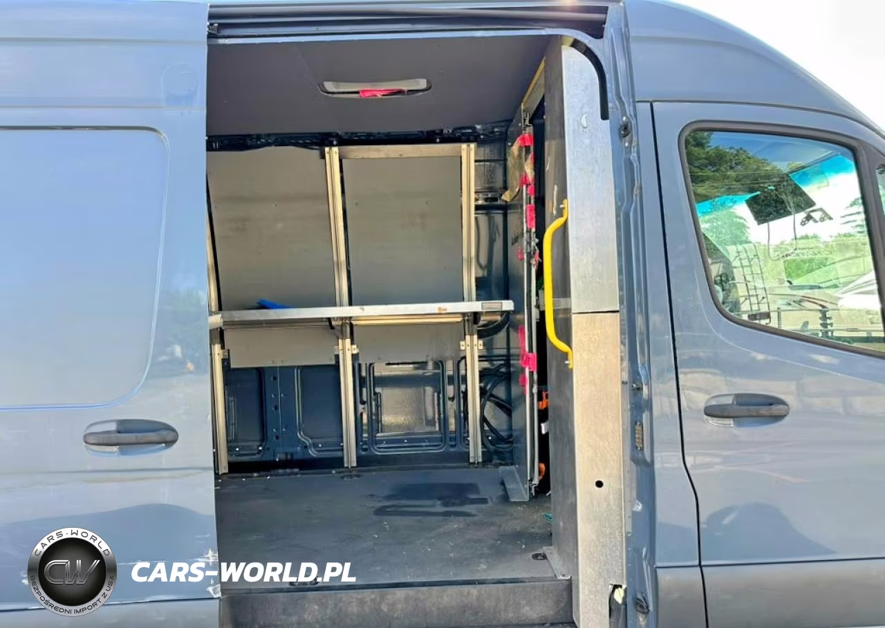 2019 Mercedes-Benz Sprinter 2500-3500 VIN:WD4PF1CDXKP134242 - 9