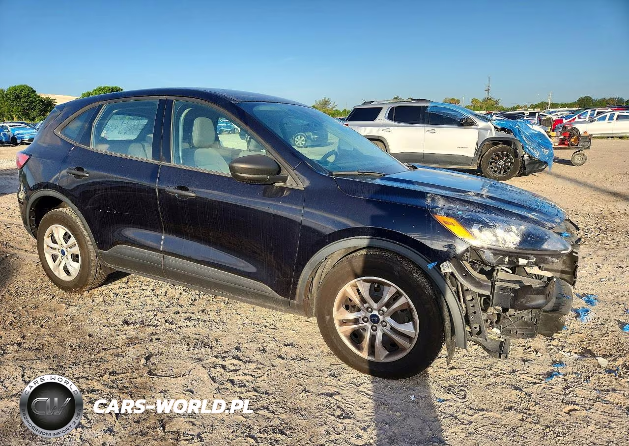 2021 Ford Escape S VIN:1FMCU0F65MUA98000 - 4