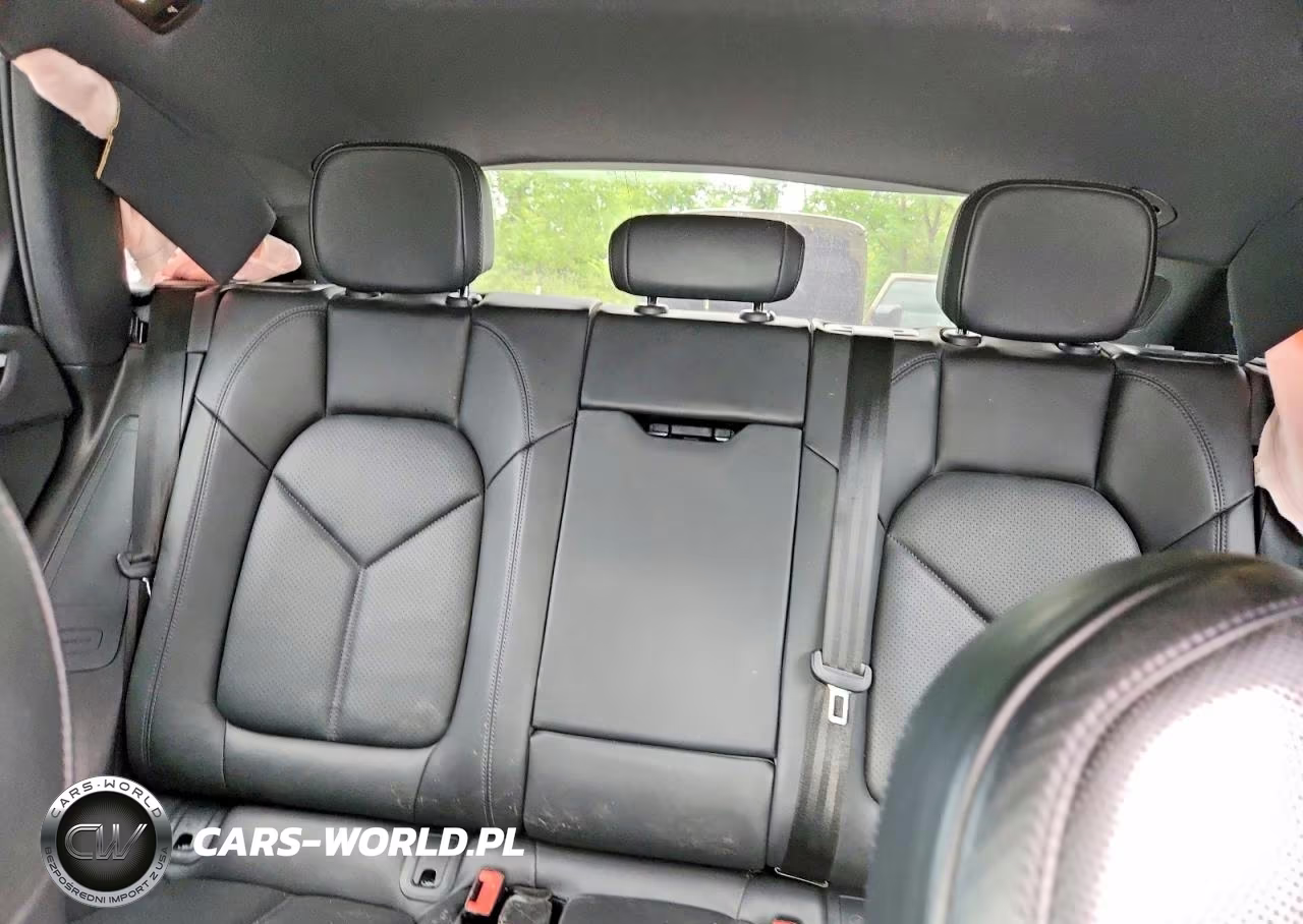 2022 Porsche Macan VIN:WP1AA2A59NLB03509 - 10
