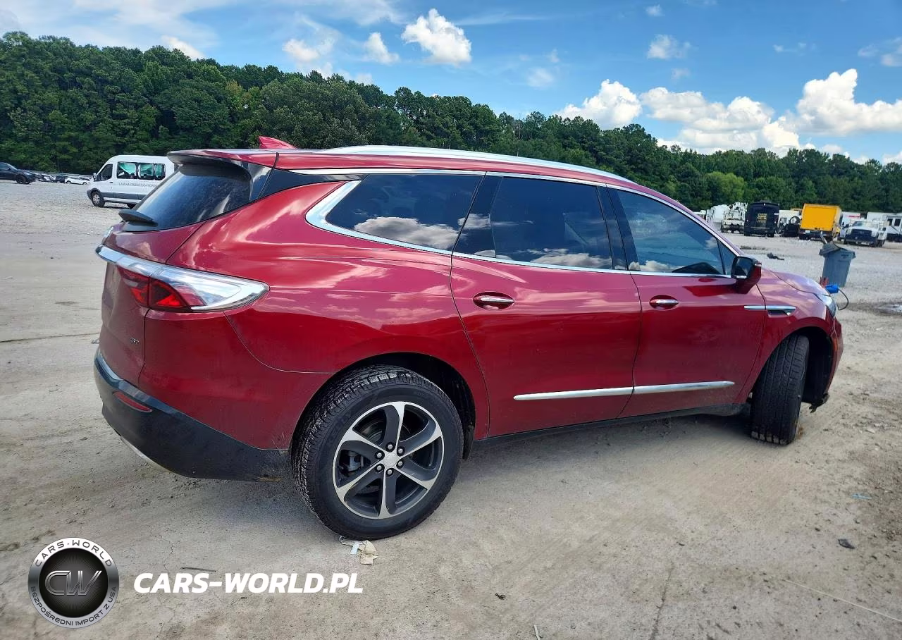 2022 Buick Enclave Essence VIN:5GAEVAKW2NJ131786 - 3