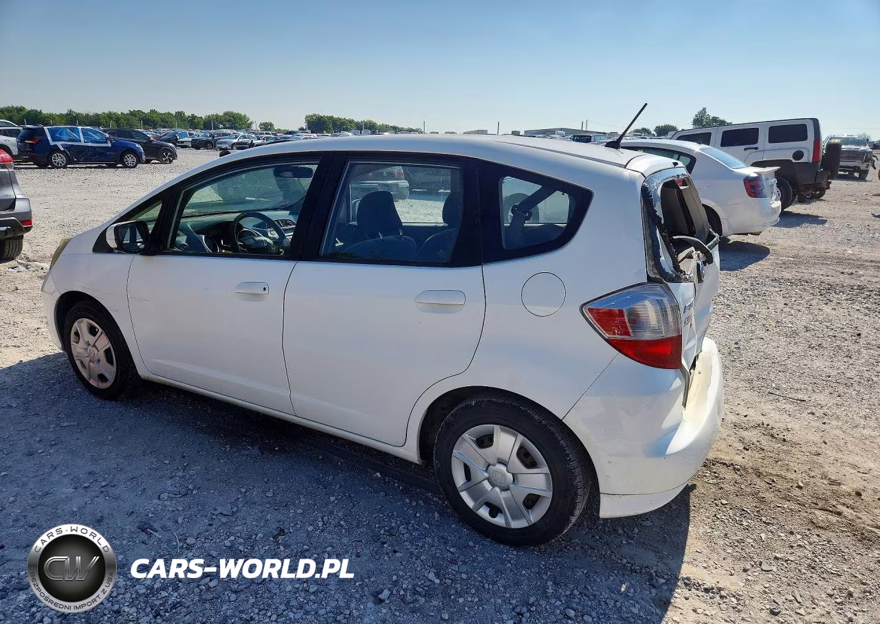 2013 Honda Fit VIN:JHMGE8H32DC082233 - 2
