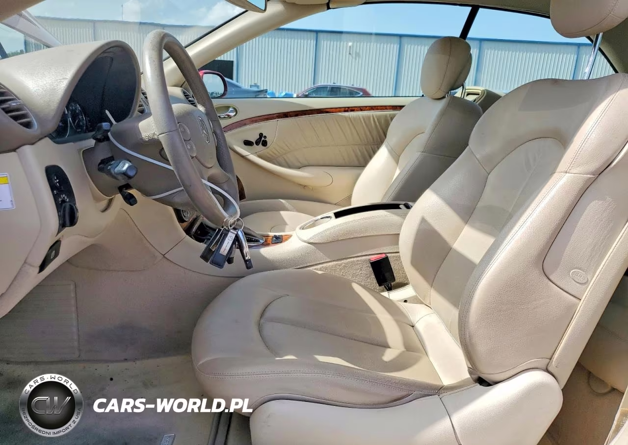 2008 Mercedes-Benz Clk 350 VIN:WDBTK56F38F252123 - 7