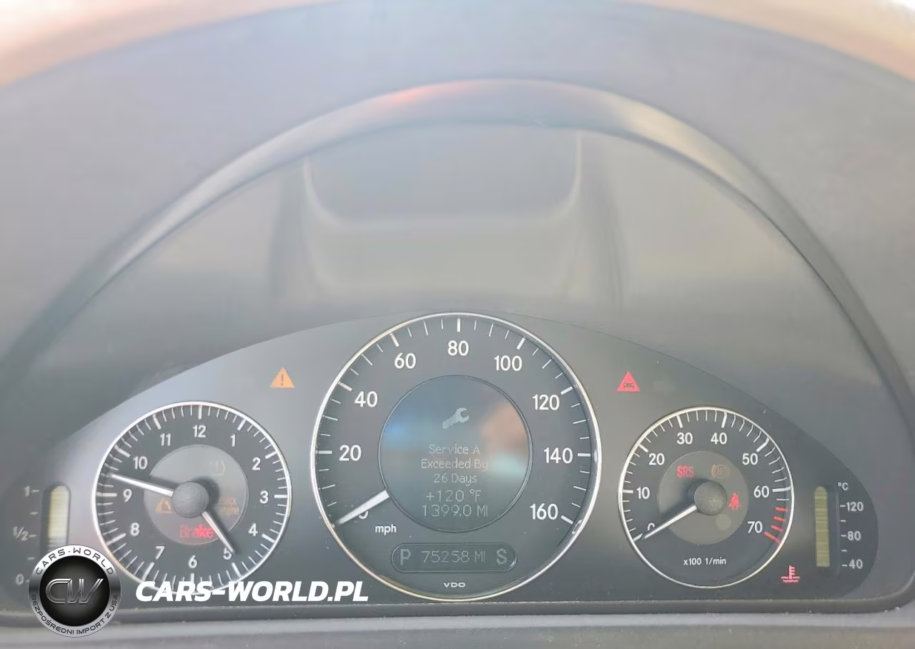2008 Mercedes-Benz Clk 350 VIN:WDBTK56F38F252123 - 9