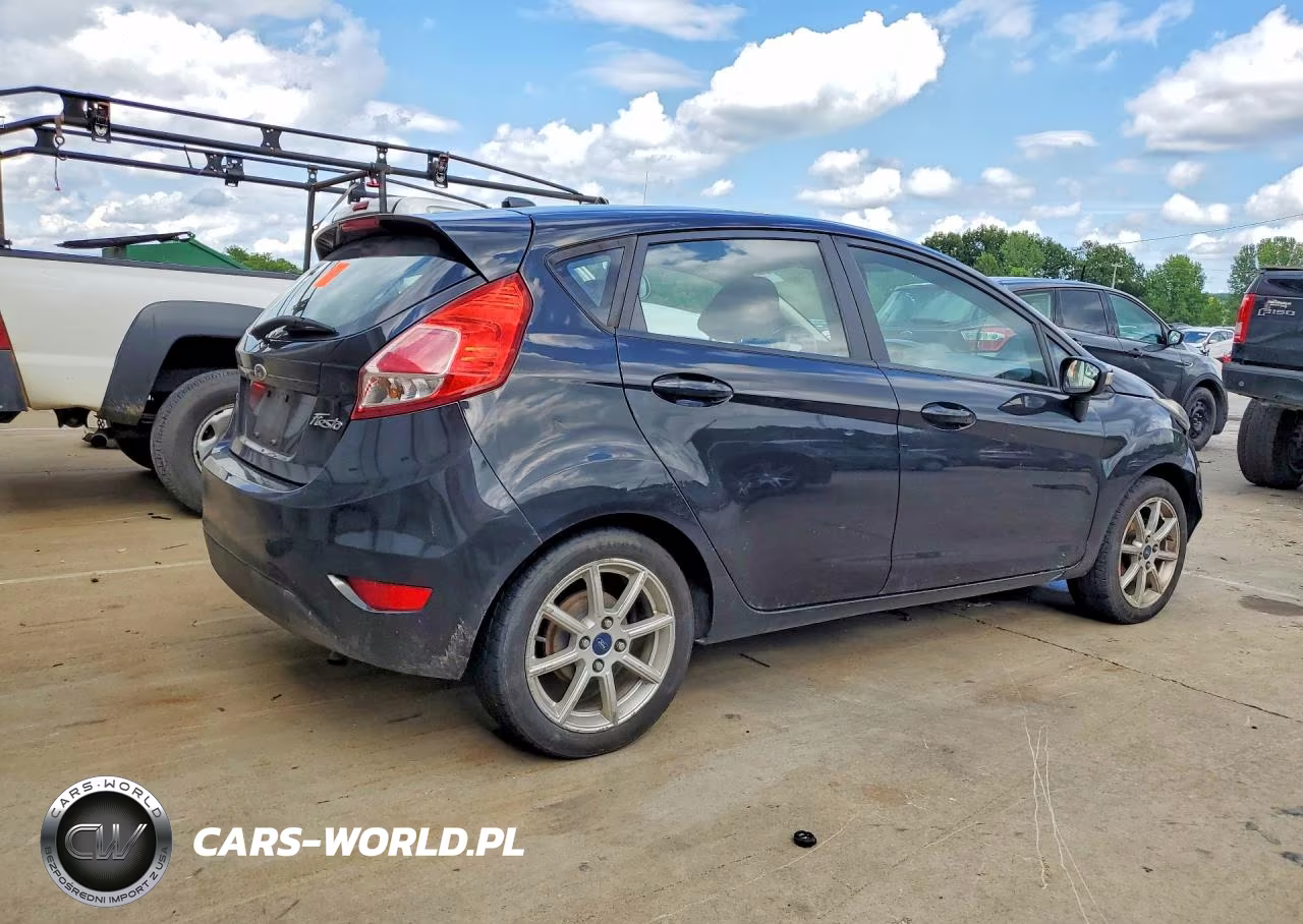 2015 Ford Fiesta Se VIN:3FADP4EJ3FM132994 - 3