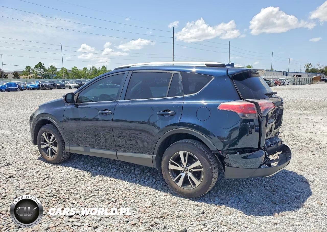2018 Toyota Rav4 Xle VIN:JTMWFREV2JD115372 - 2