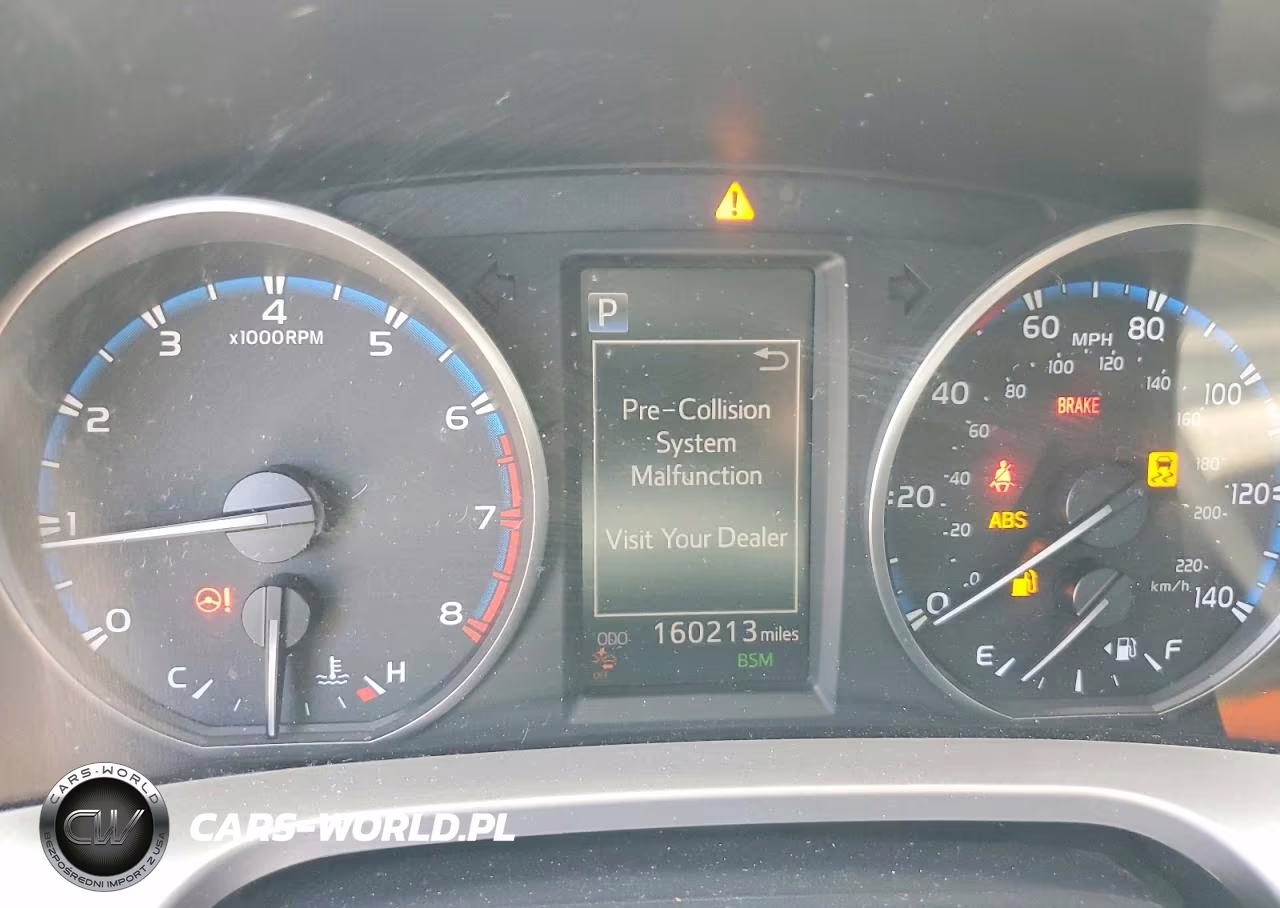 2018 Toyota Rav4 Xle VIN:JTMWFREV2JD115372 - 9