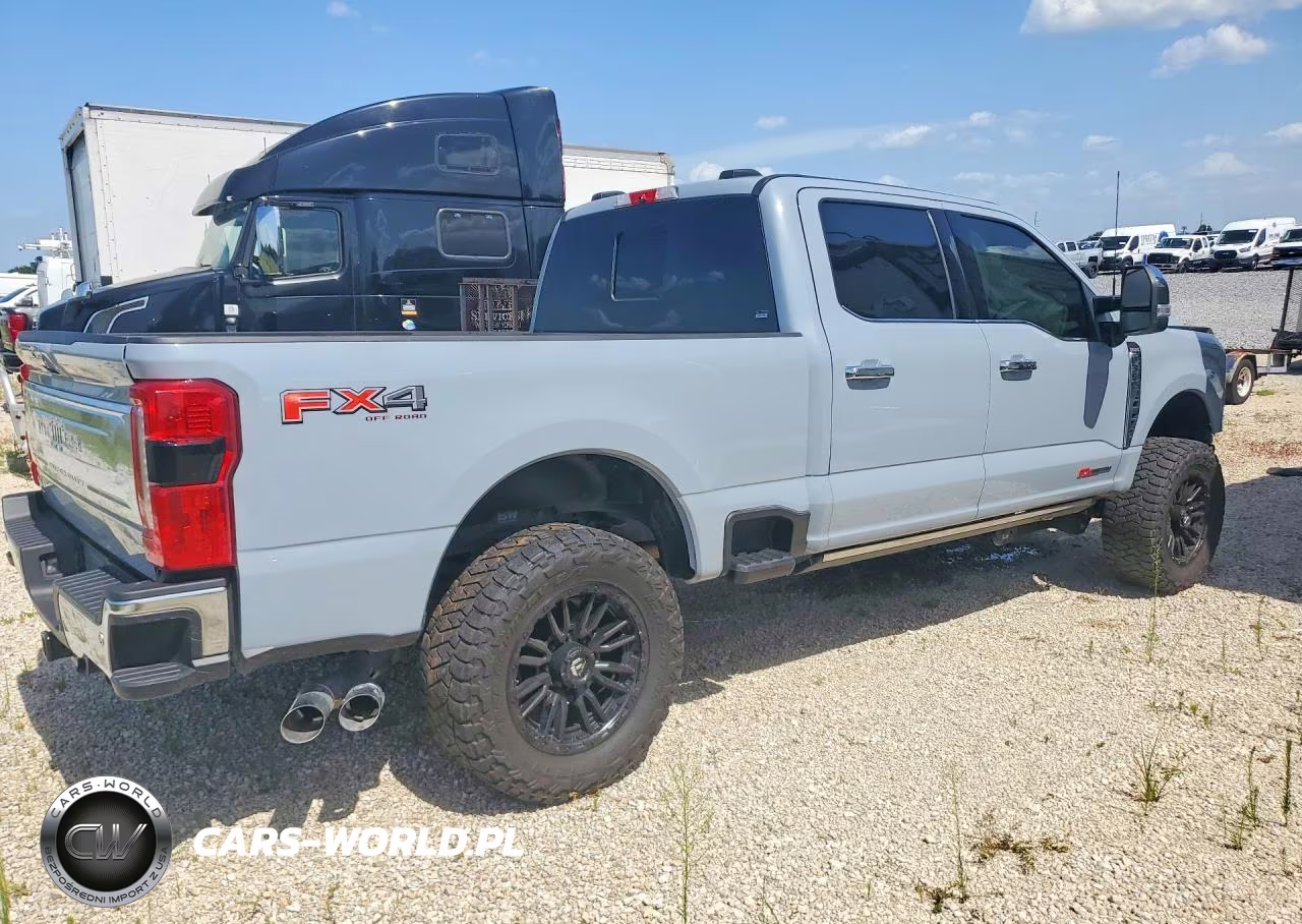 2025 Ford F350 Super Duty VIN:1FT8W3BM1SEC81394 - 3