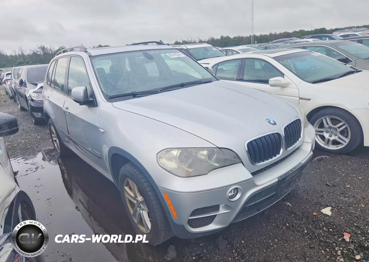 2012 BMW X5 xDrive35I VIN:5UXZV4C5XCL748831 - 4