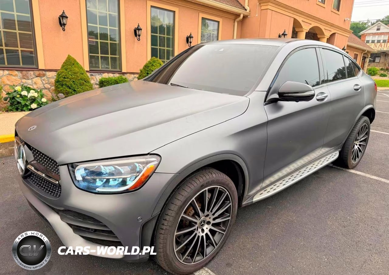2023 Mercedes-Benz Glc Coupe 300 4Matic – zdjęcie 1 z 14