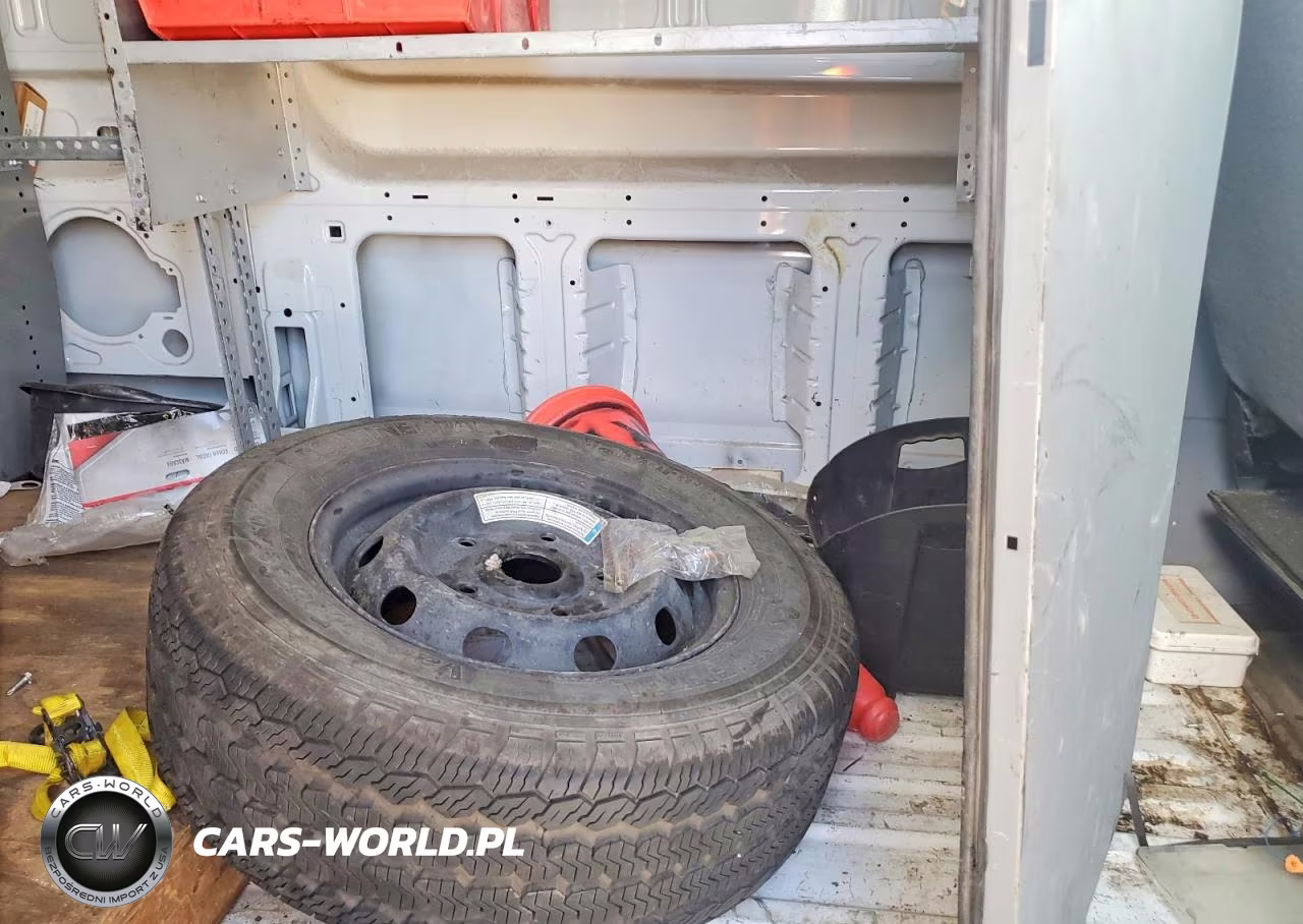 2018 Ford Transit T-250 VIN:1FTYR2CM3JKA47502 - 11