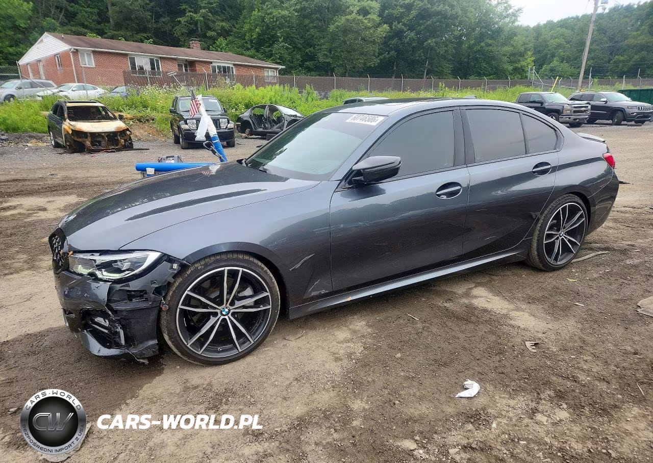 2021 BMW 330Xi