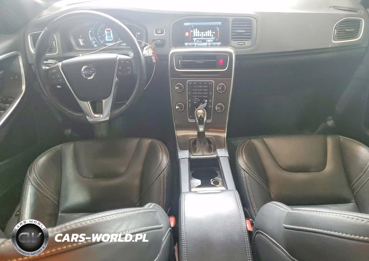 2015 Volvo V60 Premier VIN:YV1612SB1F1210749 - 8