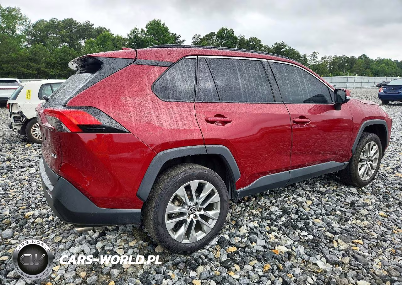 2023 Toyota Rav4 Xle Premium VIN:2T3C1RFV0PW271339 - 3
