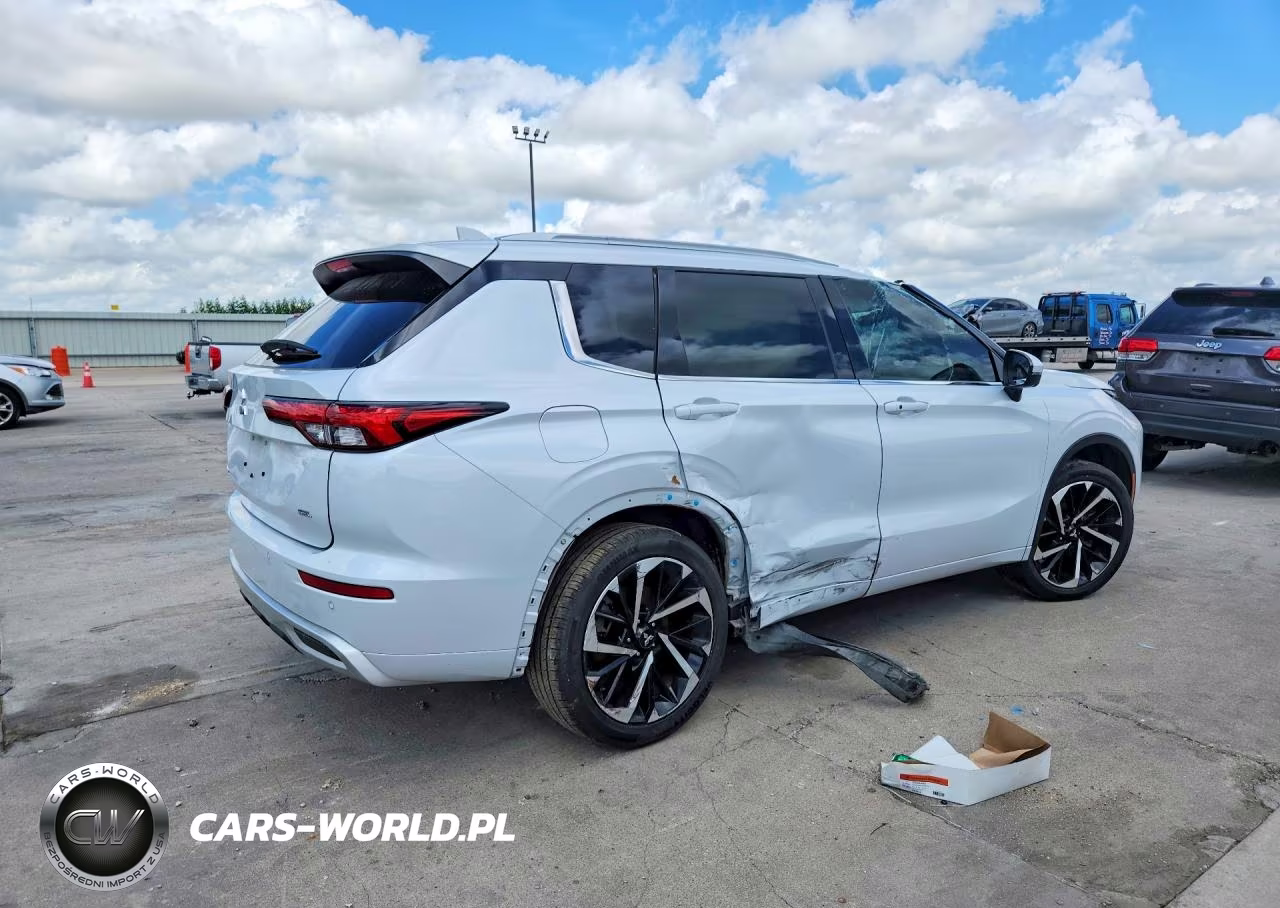 2024 Mitsubishi Outlander Sel VIN:JA4J3WA88RZ032748 - 3