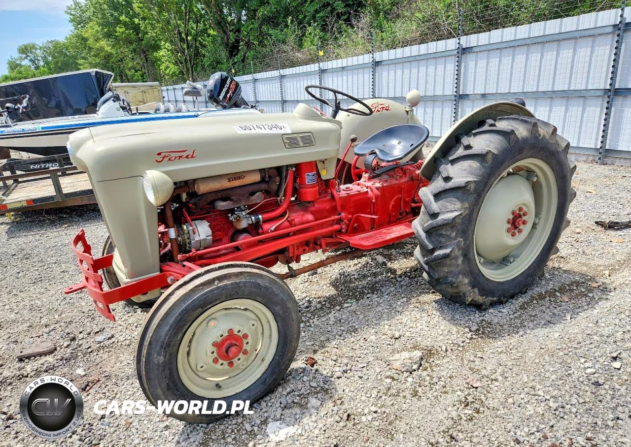 1953 Ford Tractor VIN:EAE6015D - 2