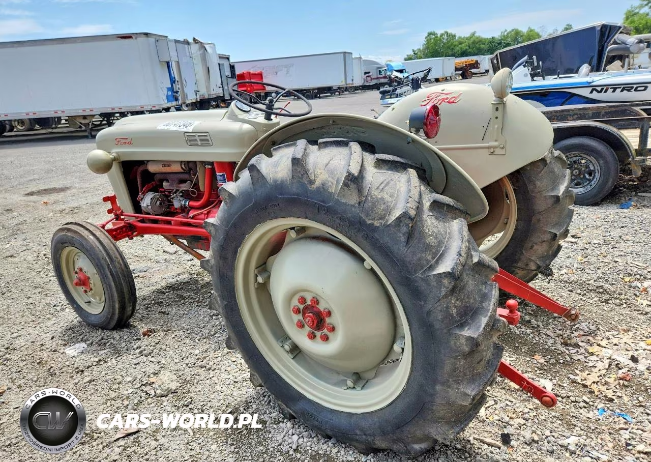 1953 Ford Tractor VIN:EAE6015D - 3