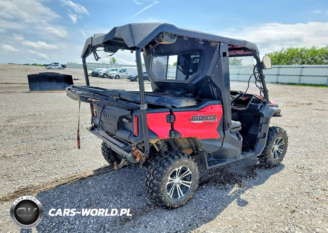 2016 Honda Sxs1000 M5 VIN:1HFVE0427G4000475 - 4