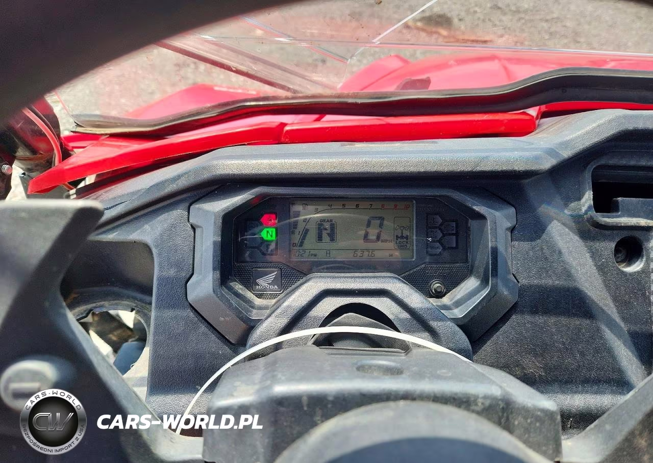 2016 Honda Sxs1000 M5 VIN:1HFVE0427G4000475 - 8