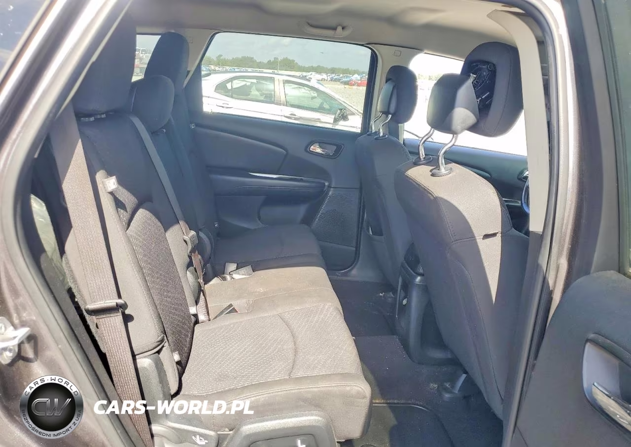 2018 Dodge Journey Se VIN:3C4PDCAB6JT521619 - 10