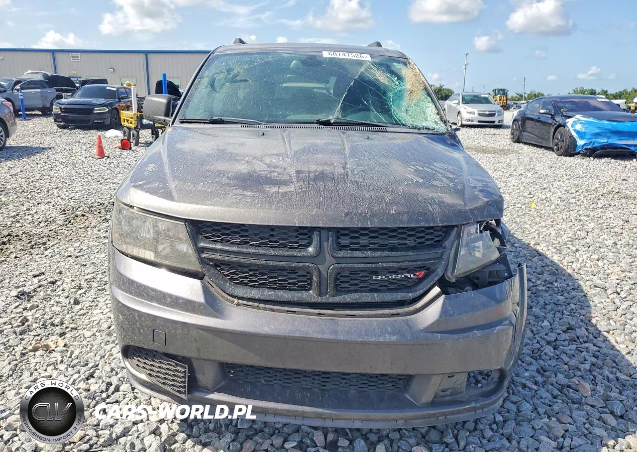 2018 Dodge Journey Se VIN:3C4PDCAB6JT521619 - 5