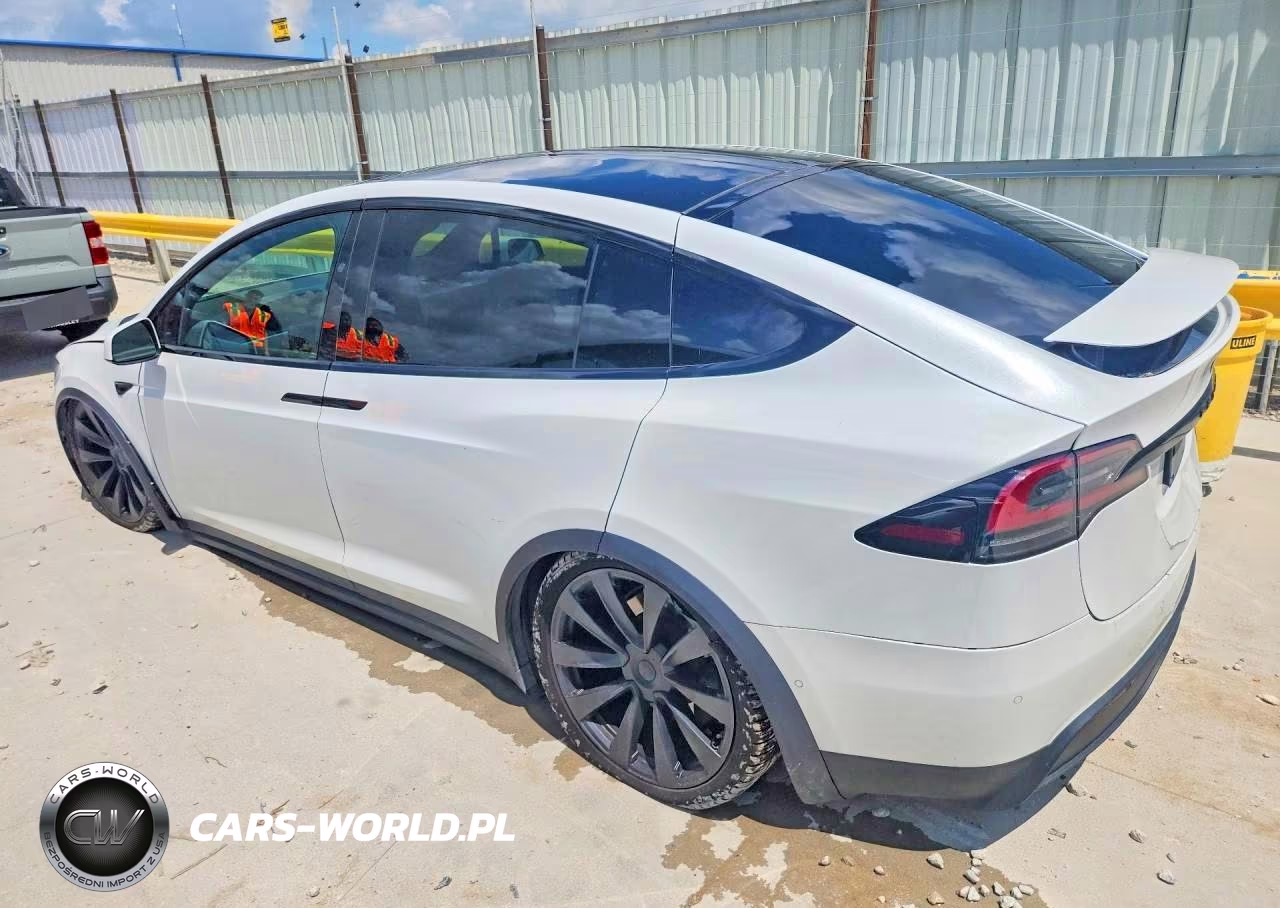 2022 Tesla Model X VIN:7SAXCBE61NF357746 - 2