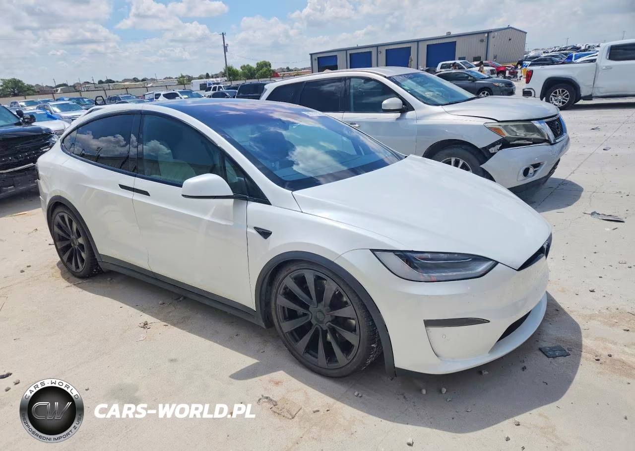 2022 Tesla Model X VIN:7SAXCBE61NF357746 - 4