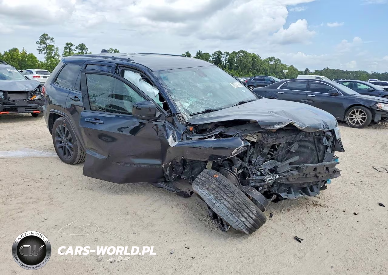 2021 Jeep Grand Cherokee Laredo VIN:1C4RJEAG7MC784632 - 4