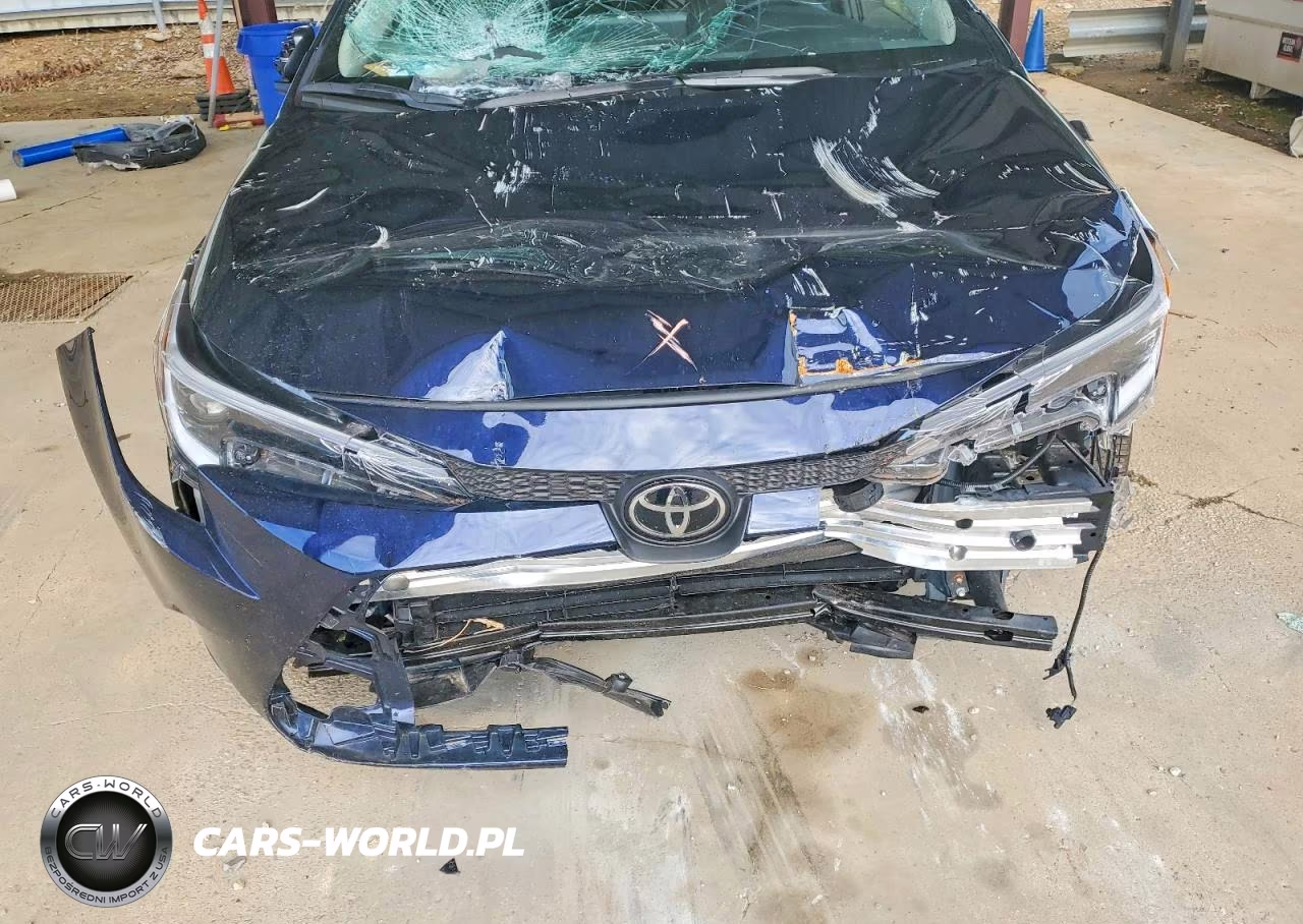 2026 Toyota Corolla Hybrid Le VIN:JTDBCMFE6T3125761 - 11