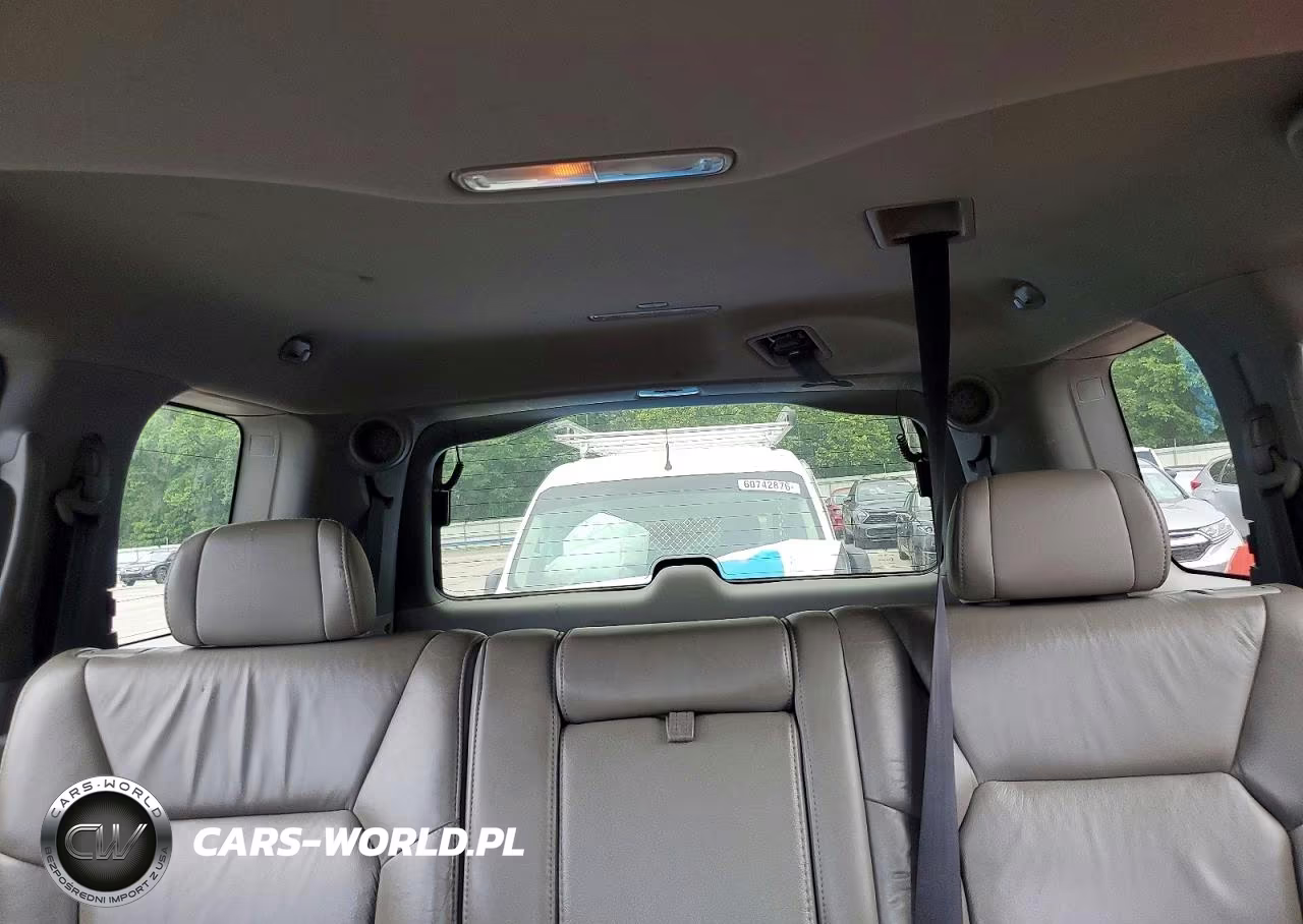 2011 Honda Pilot Exln VIN:5FNYF4H75BB040346 - 10